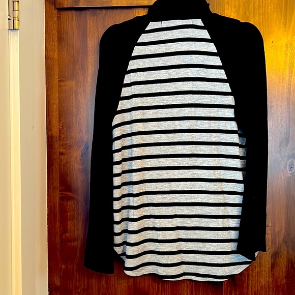 Michael Stars sweater. Size XS. Black and light grey - Picture 2 of 3